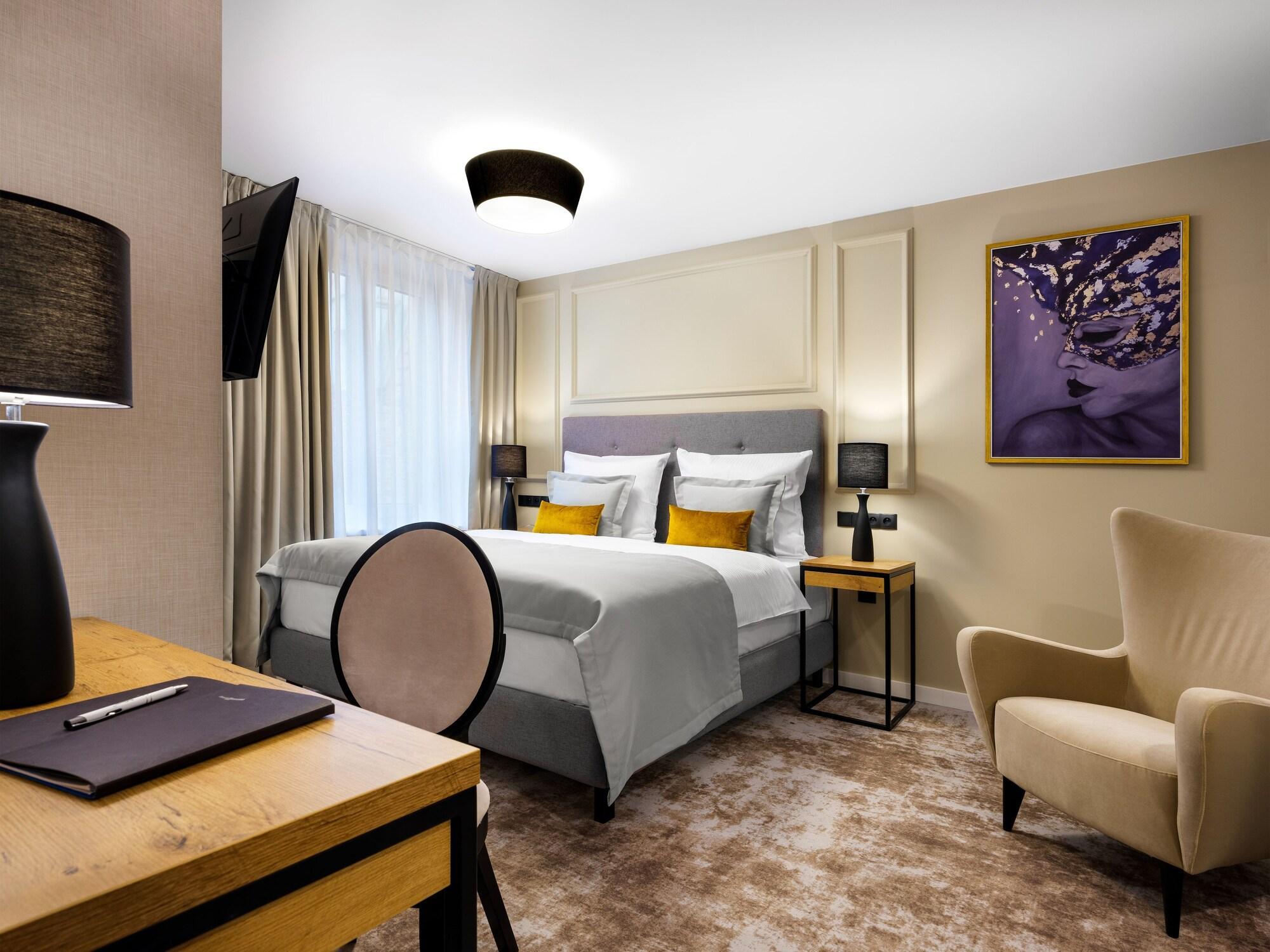 Hotel Wawel Queen Краков Экстерьер фото