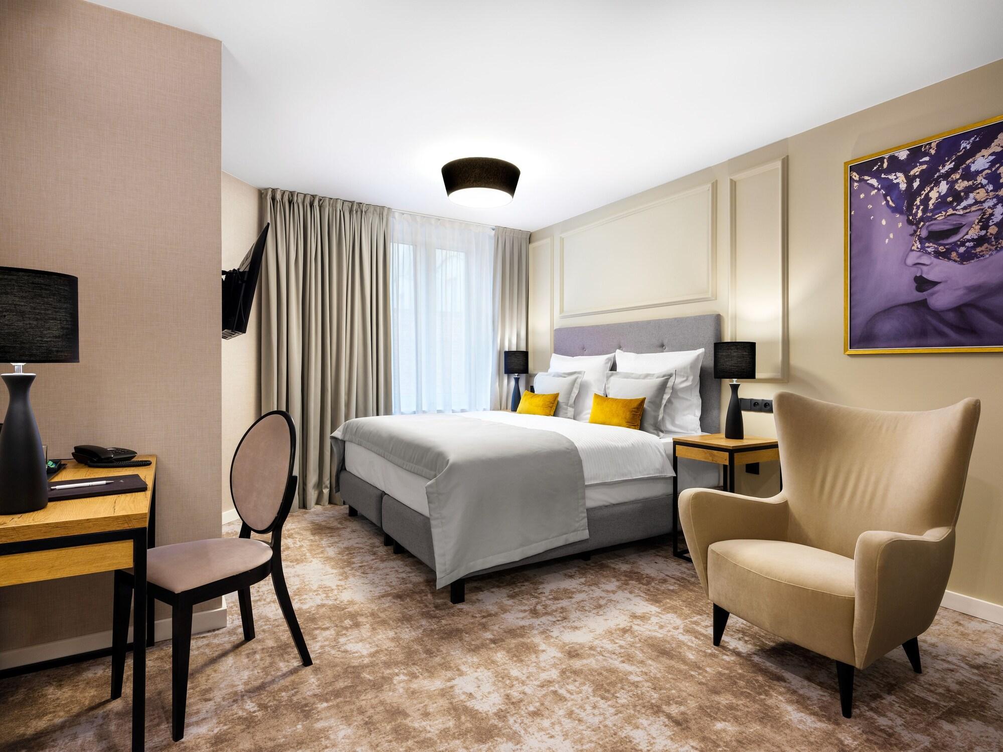 Hotel Wawel Queen Краков Экстерьер фото