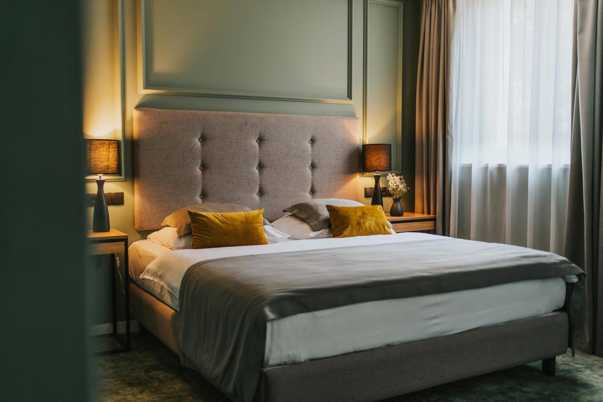 Hotel Wawel Queen Краков Экстерьер фото